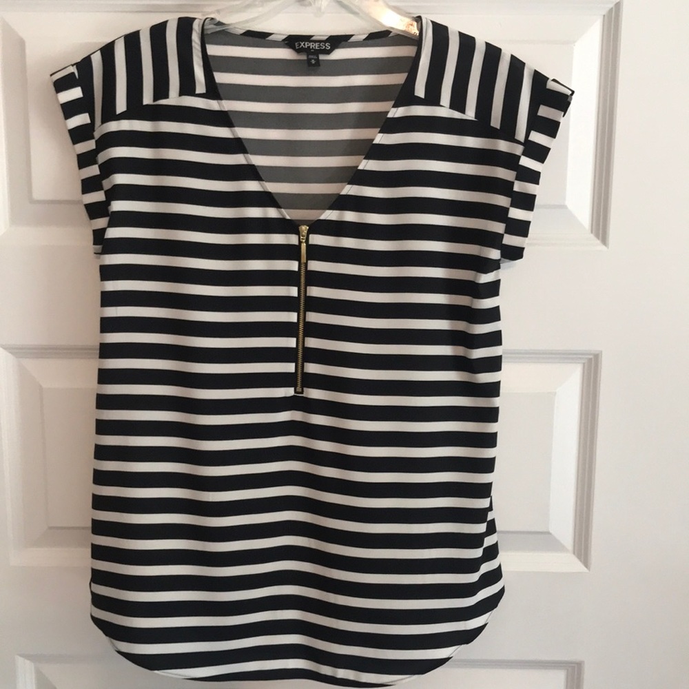 Express size M black & white striped blouse